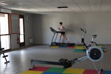 Joli Appartement T2 Dans Residence Avec Piscine, Hammam Et Parking Gratuits Carcassonne Dış mekan fotoğraf
