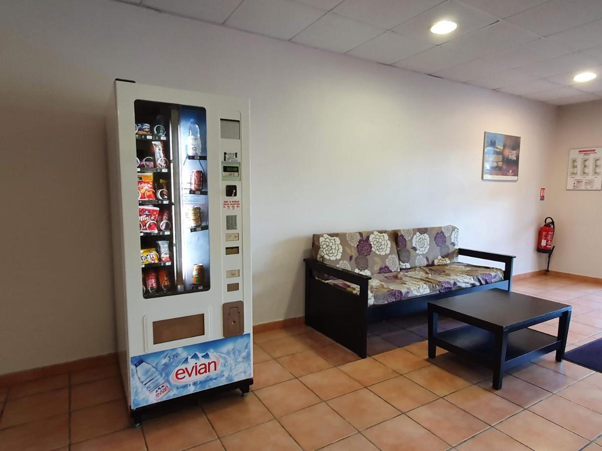 Joli Appartement T2 Dans Residence Avec Piscine, Hammam Et Parking Gratuits Carcassonne Dış mekan fotoğraf