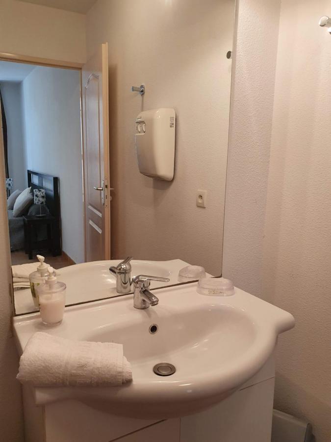 Joli Appartement T2 Dans Residence Avec Piscine, Hammam Et Parking Gratuits Carcassonne Dış mekan fotoğraf